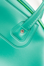 Cargar imagen en el visor de la galería, Maleta Colección - Garcis x Mexico is the Shit (Verde)